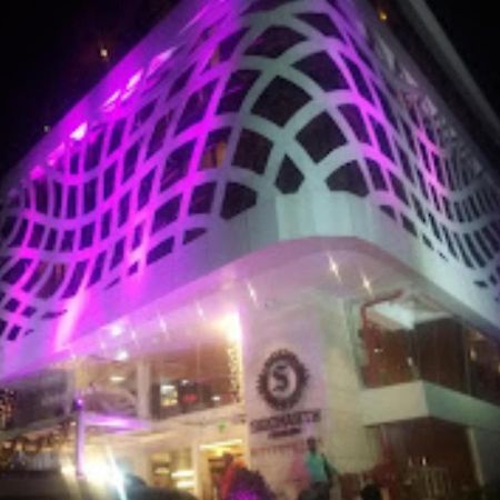 Hotel Siddharth Premiere Chandrapur Dış mekan fotoğraf