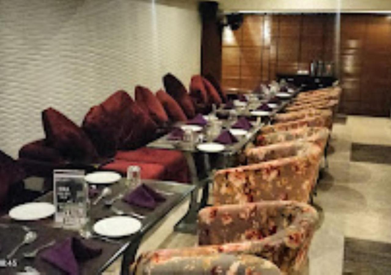 Hotel Siddharth Premiere Chandrapur Dış mekan fotoğraf